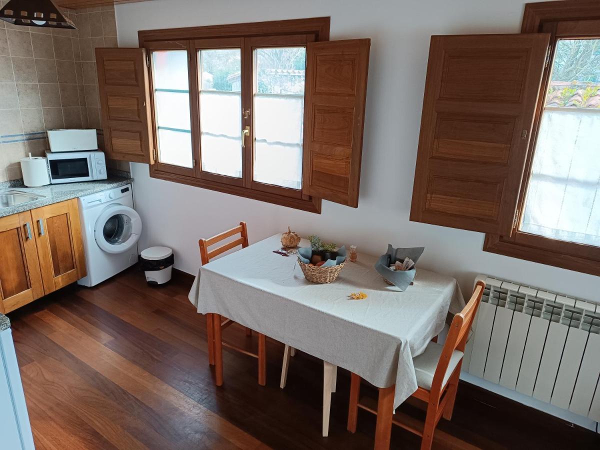 Mar Tu Apartamento En 利亚内斯 外观 照片